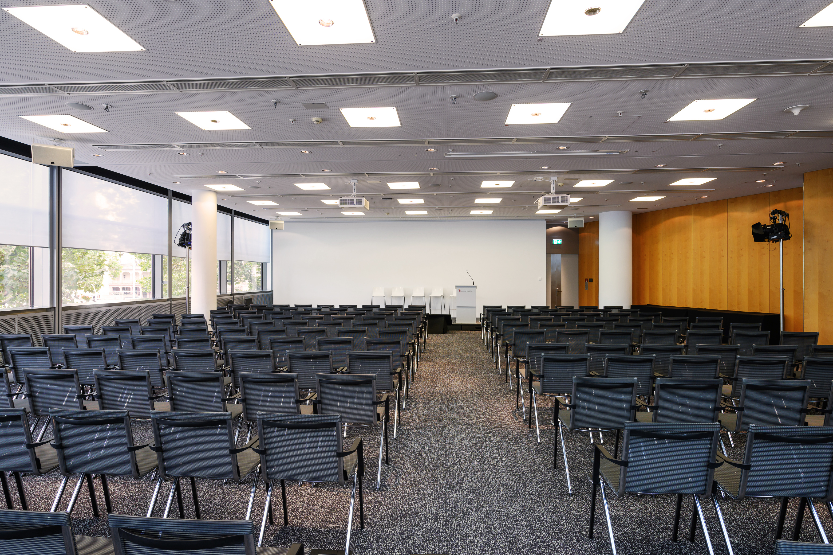 Congress Center Messe Frankfurt meeting room